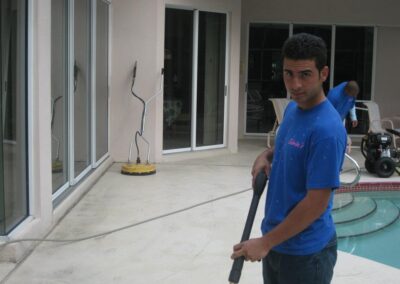 A man holding a baseball bat in his hand.